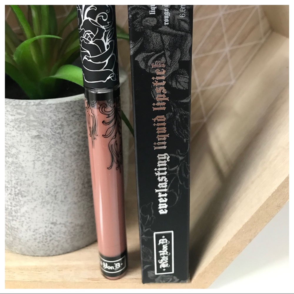 ‼️SOLD‼️KVD Everlasting Lipstick Bow N Arrow - Picture 2 of 4
